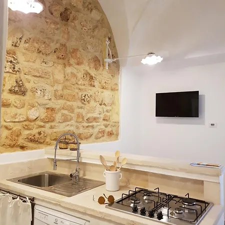 Dimora Di Charme Corte Della Torre Salento